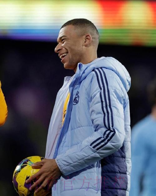 姆巴佩:安帅是历史最佳之一 阿隆索年轻更需自证 姆巴佩:安帅是历史最佳之一 阿隆索年轻更需自证